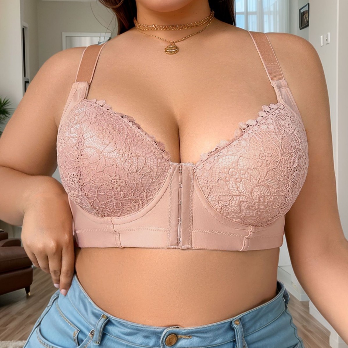 🌸 Plus-Size Lace Front-Closure Underwire Bra