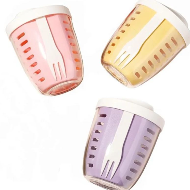 Travel Fruit Salad Storage Cup With Lids and Fork