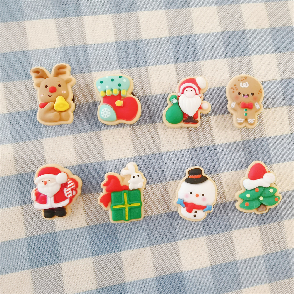 Christmas Red & Green 3D Cartoon Custom Shoelace Charm - DIY Detachable Elk/Snowman Kids’ Shoe Decor