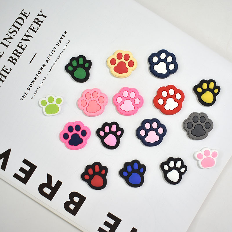 Animal footprint shoe flowers, detachable PVC soft rubber shoe buckles, hole shoe jewels decorations