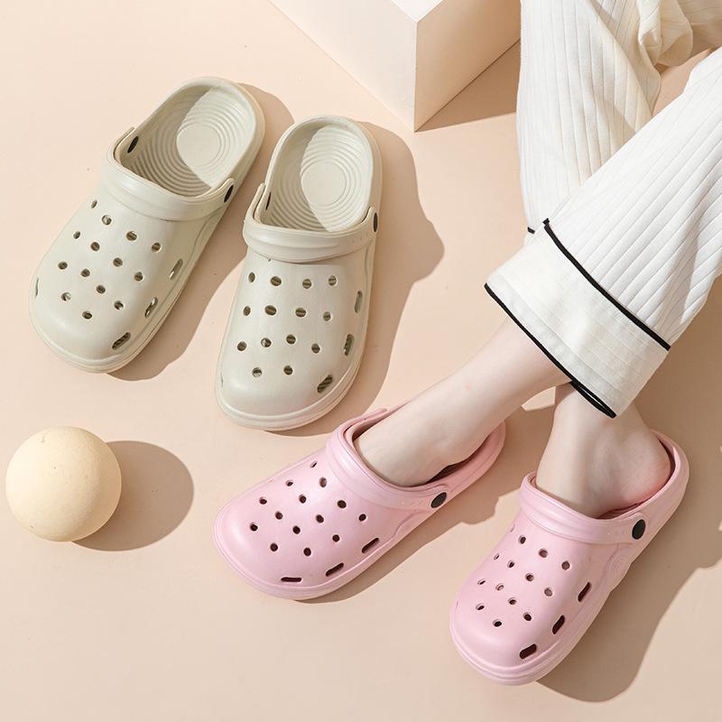 Summer Couple’s EVA Clogging Shoes - Cloud-Like Cushioning, Stylish Outdoor Footwear: Women’s Sandals & Men’s Casual Beach Clogs