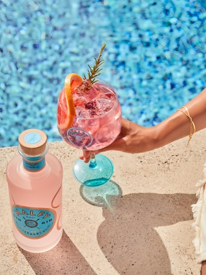 Malfy Gin Rosa, Premium Italian Gin Citrus and Intense, Infused with 9 Botanical Infusion of Sicilian Grapefruit, Vol 41%, 70CL
