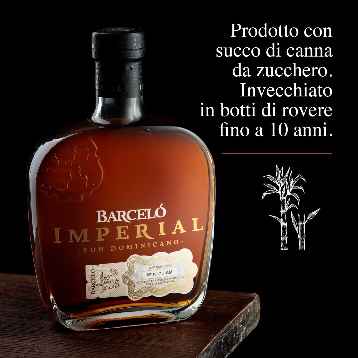 Ron Barceló Imperial - 700ml Bottle of Amber Rum, Naturally Aged up to 10 Years in Oak Barrique, Dominican Rum 100% Sugar Cane Juice