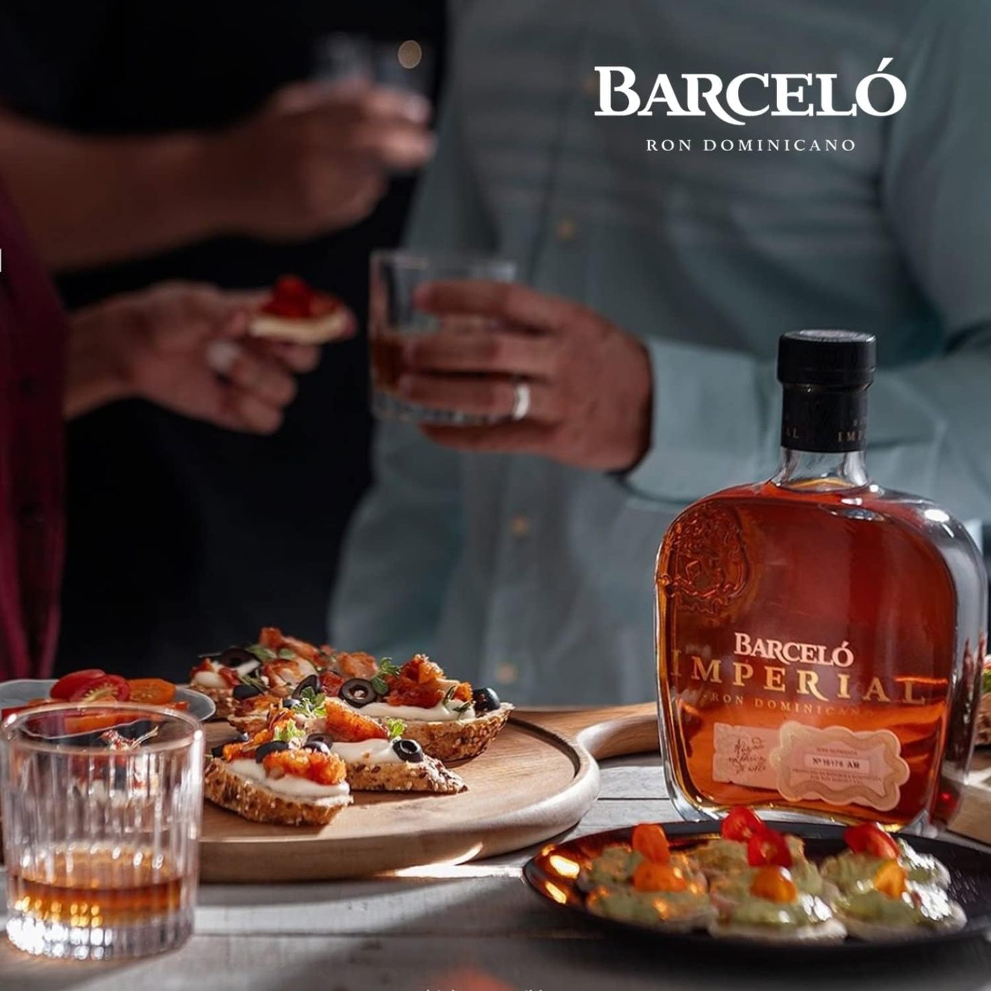 Ron Barceló Imperial - 700ml Bottle of Amber Rum, Naturally Aged up to 10 Years in Oak Barrique, Dominican Rum 100% Sugar Cane Juice