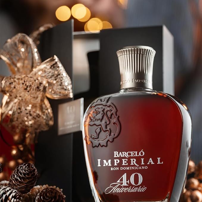 Ron Barceló Imperial - 700ml Bottle of Amber Rum, Naturally Aged up to 10 Years in Oak Barrique, Dominican Rum 100% Sugar Cane Juice