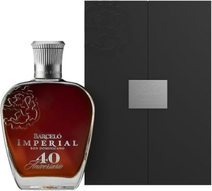 Ron Barceló Imperial - 700ml Bottle of Amber Rum, Naturally Aged up to 10 Years in Oak Barrique, Dominican Rum 100% Sugar Cane Juice