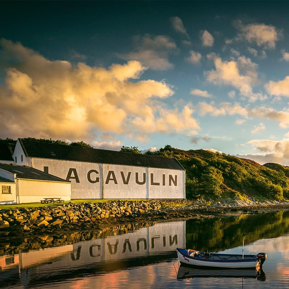 Lagavulin 16 Years Scotch Single Malt Whisky with Case - 700 ml