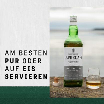 Laphroaig, Islay Single Malt Scotch Whisky 10 Years, 100% Malt Barley - 1 Bottle of 700 ml