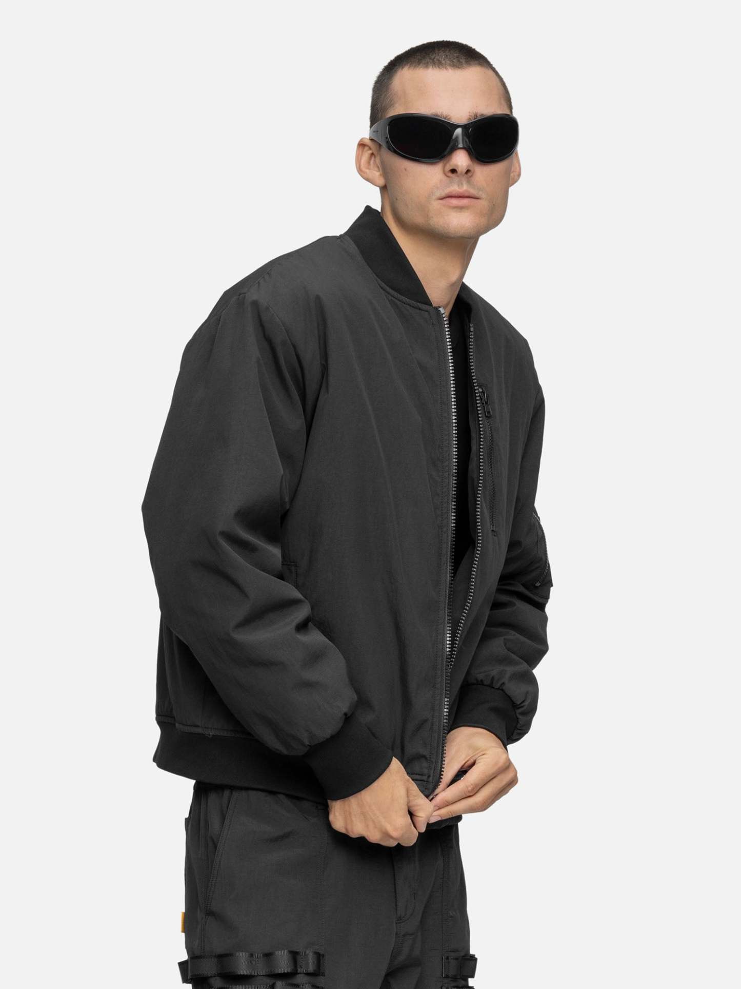 BOMBER JACKET BLACK