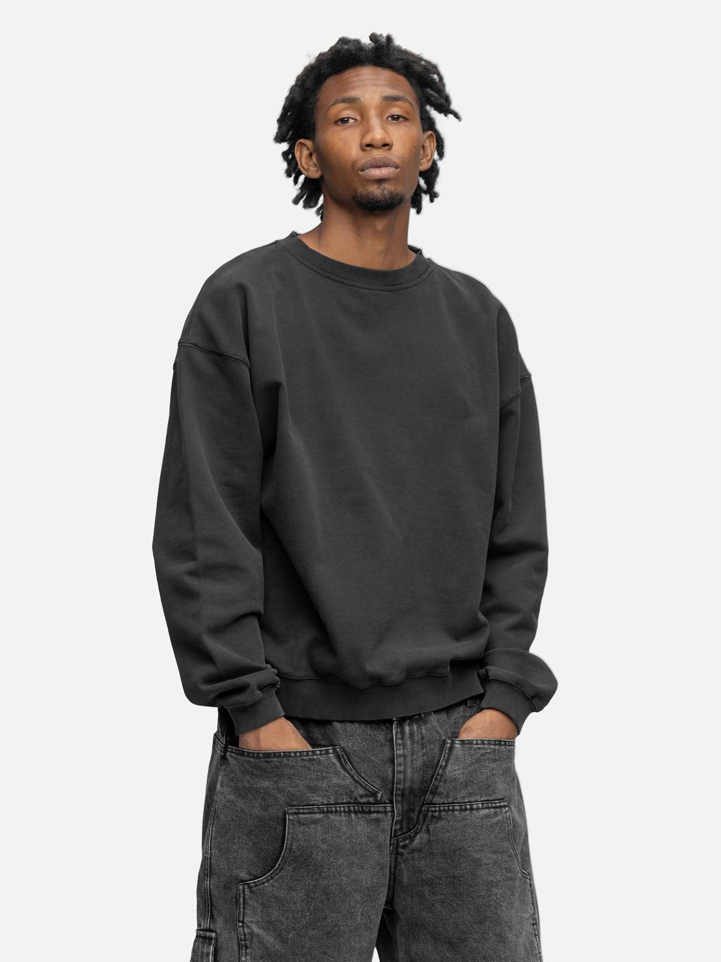 OVERSIZED SWEATSHIRT WASHED BLACK