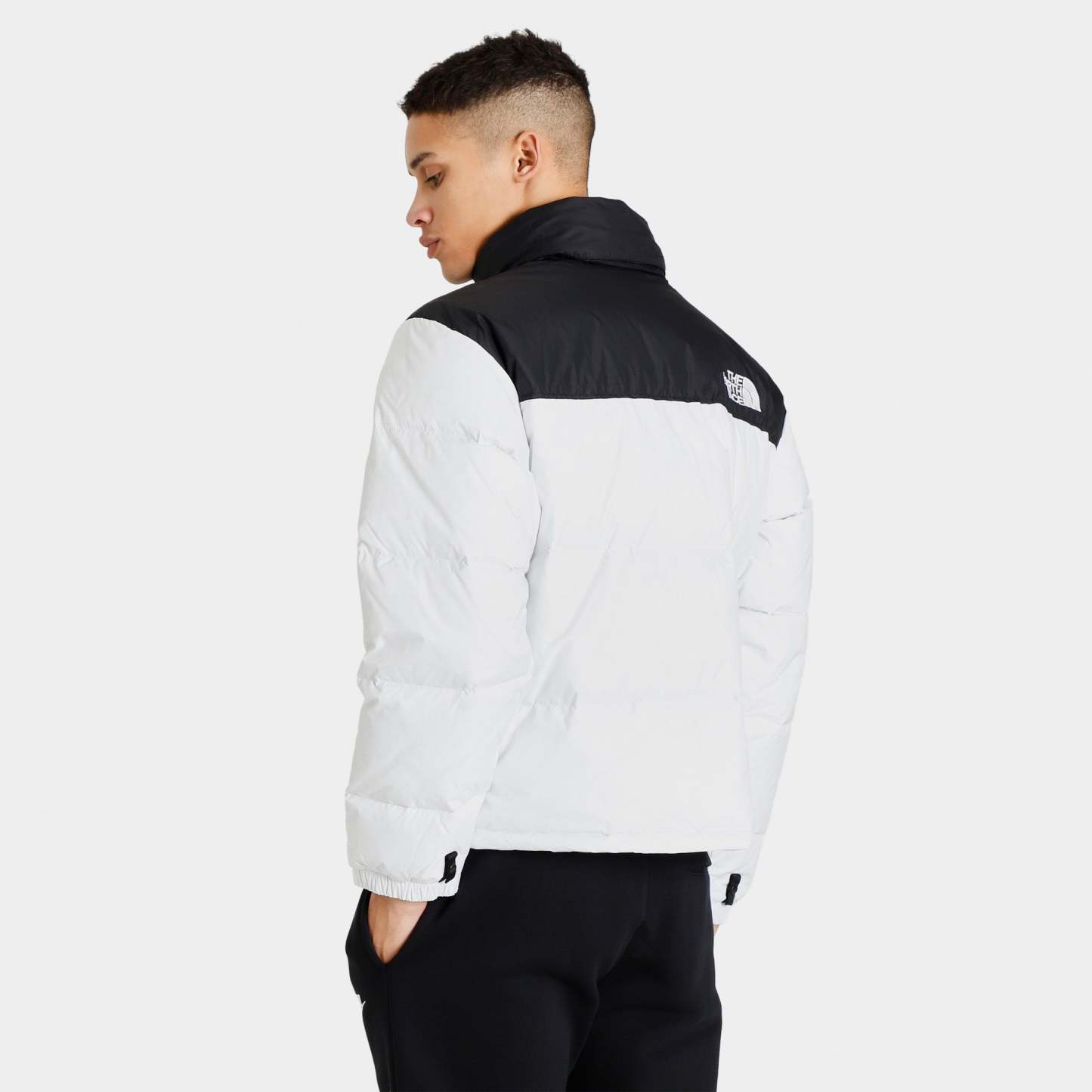 The Nothtrth Fathtce 1996 Retro Nuptse Jacket TNF White / TNF Black