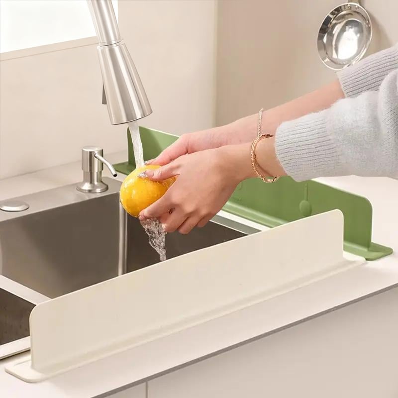 🏆Hot Sale⚡Kitchen Sink Splash Guard - Keep Your Counter Dry & Clean💧