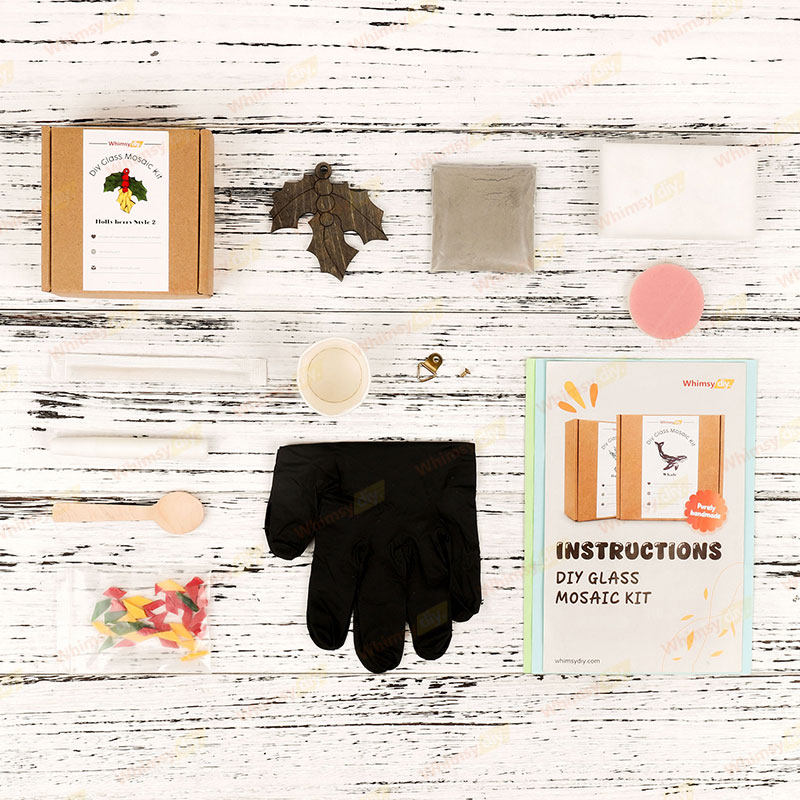 Holly Berry Christmas Ornaments Glass Mosaic Kit- Style 2