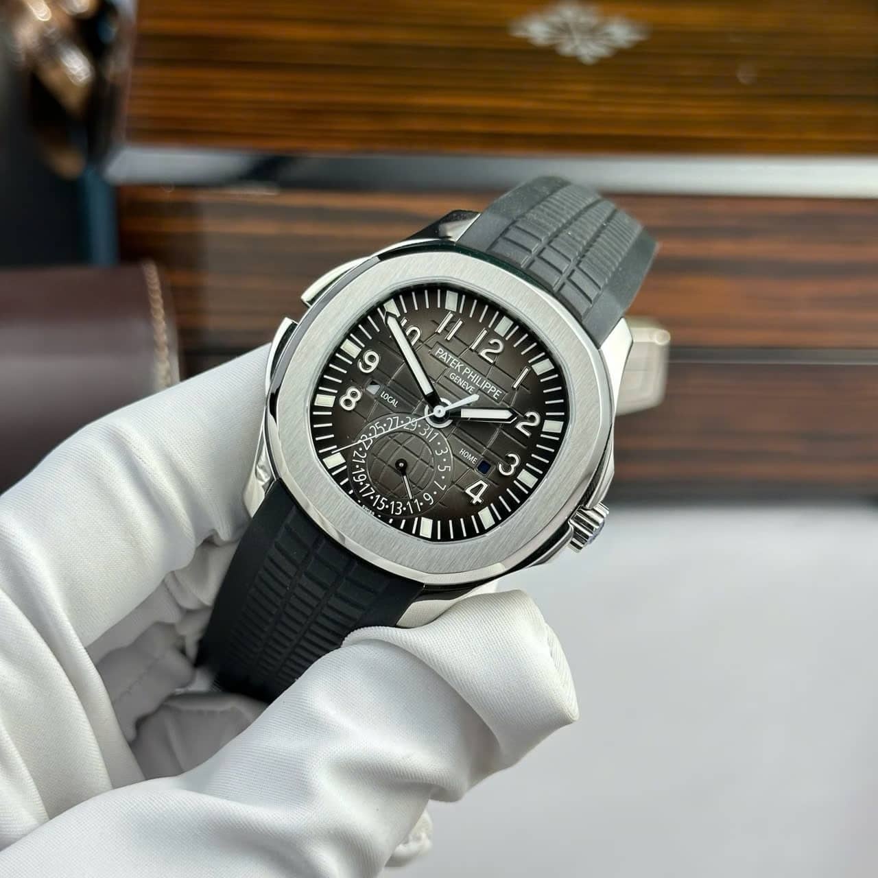 Patek Philippe Aquanaut 5164A-001 Grey Dial Replica ZF 40.8mm