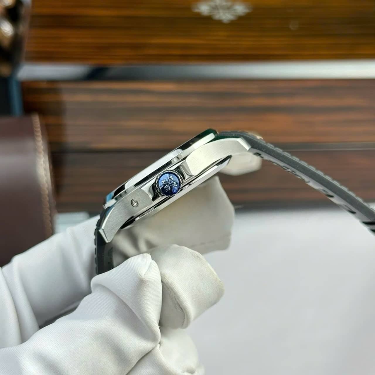 Patek Philippe Aquanaut 5164A-001 Grey Dial Replica ZF 40.8mm