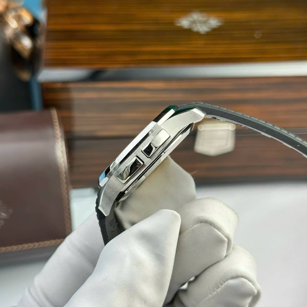 Patek Philippe Aquanaut 5164A-001 Grey Dial Replica ZF 40.8mm