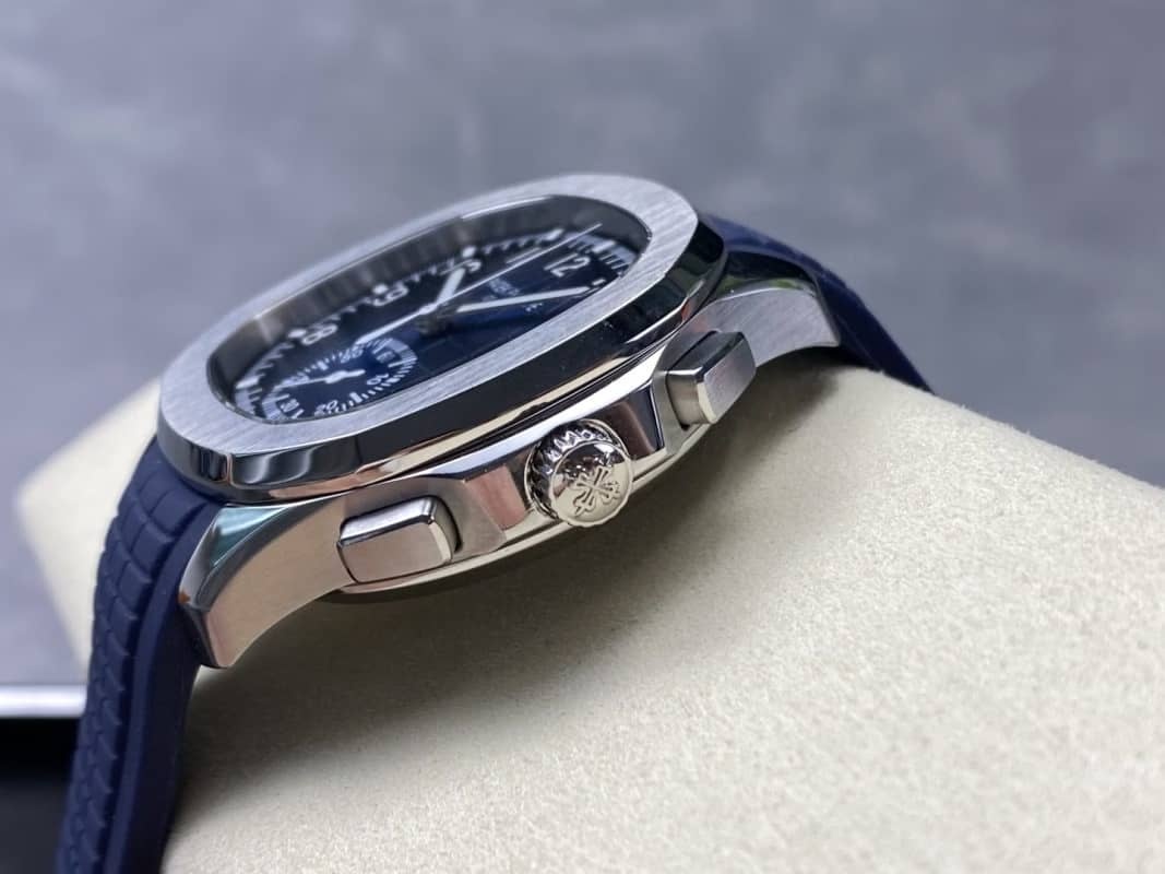 Patek Philippe Aquanaut 5968G Chronograph Blue Dial Best Replica 42.2mm