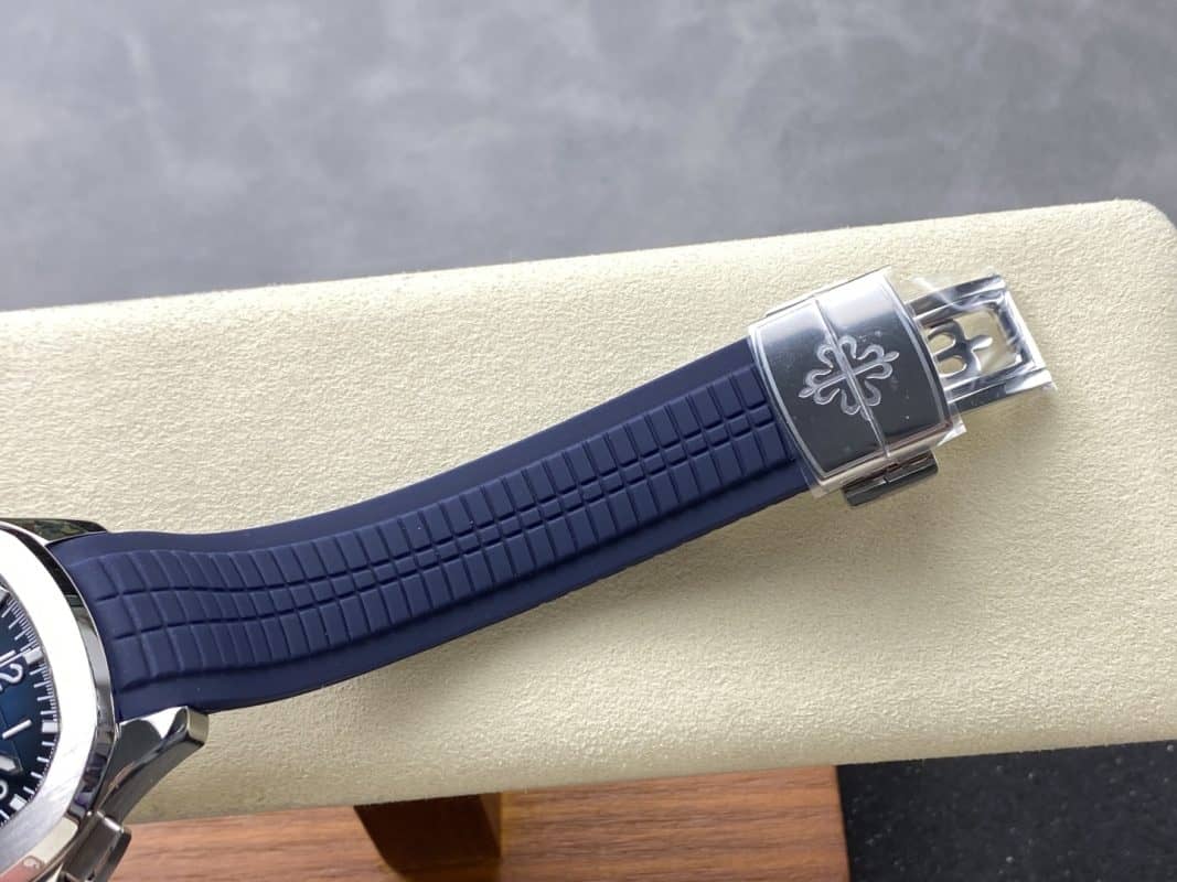 Patek Philippe Aquanaut 5968G Chronograph Blue Dial Best Replica 42.2mm