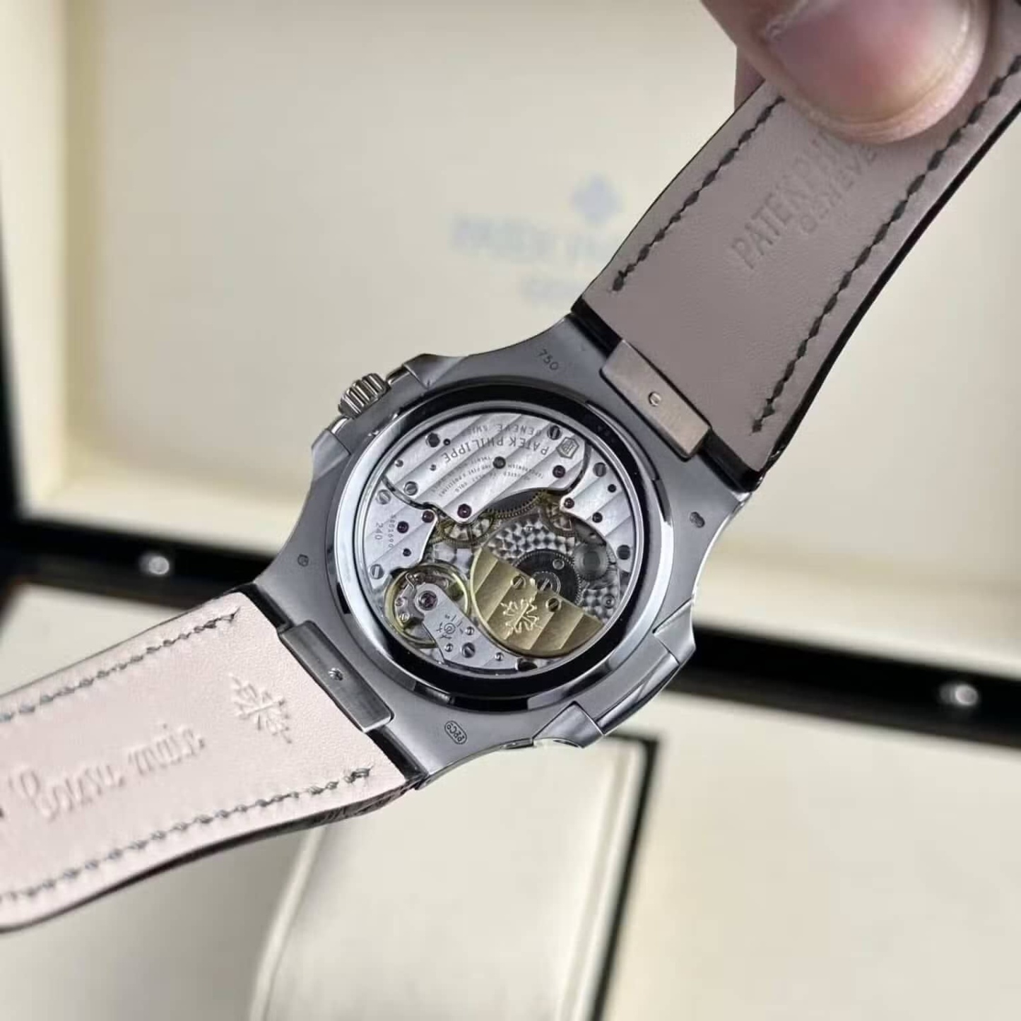 Patek Philippe Nautilus 5712G-001 Grey Dial Leather Best Quality Replica PPF V2 40mm