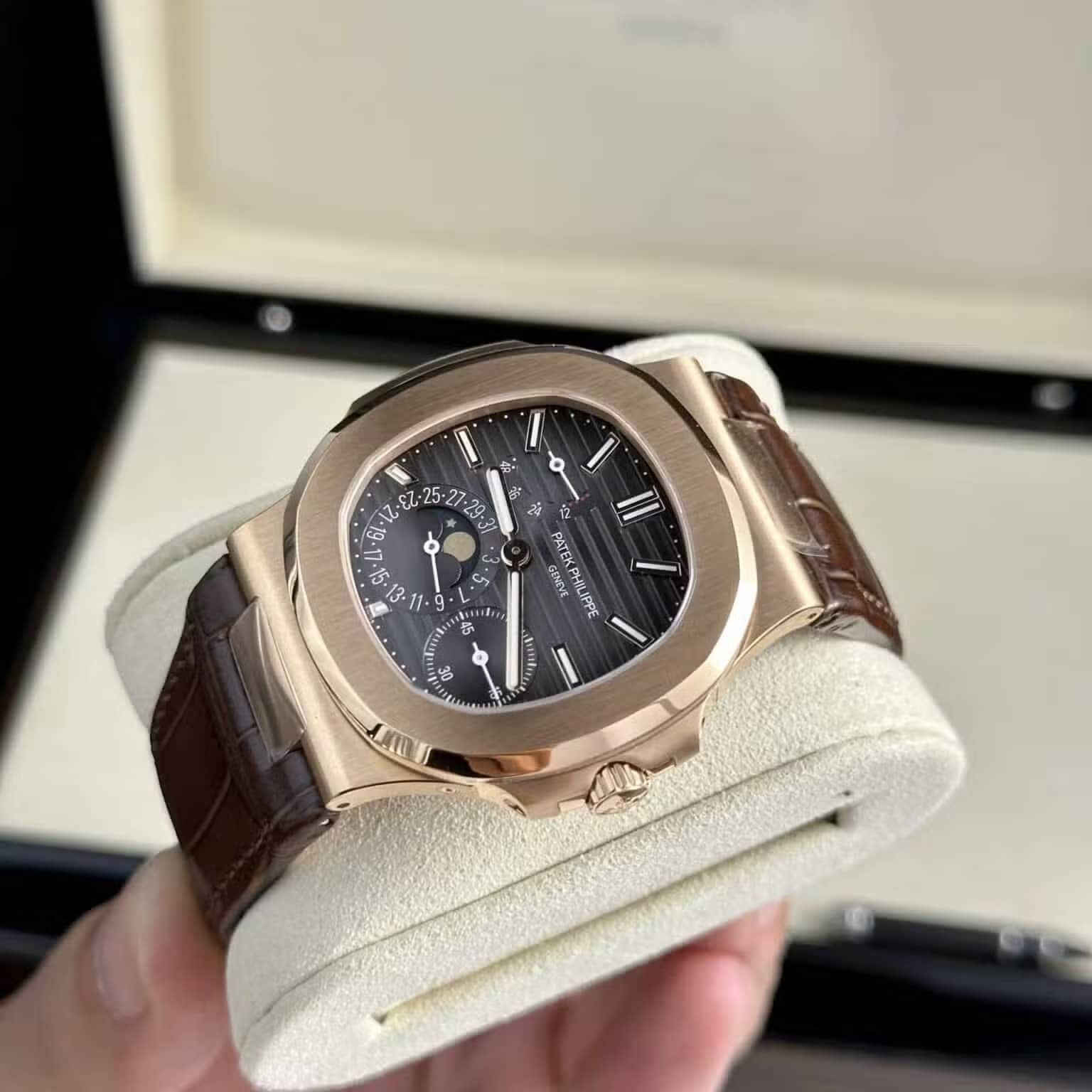 Patek Philippe Nautilus 5712R Rose Gold Grey Dial Leather Best Replica PPF V2 40mm