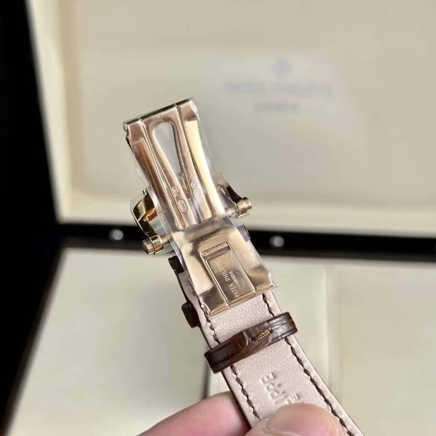 Patek Philippe Nautilus 5712R Rose Gold Grey Dial Leather Best Replica PPF V2 40mm