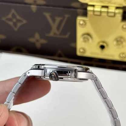 Patek Philippe Nautilus 71181A-001 Blue Dial Best Replica 35.2mm