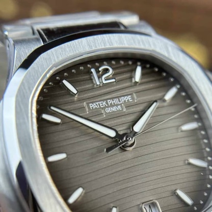 Patek Philippe Nautilus 71181A-011 Grey Dial Best Replica 35.2mm