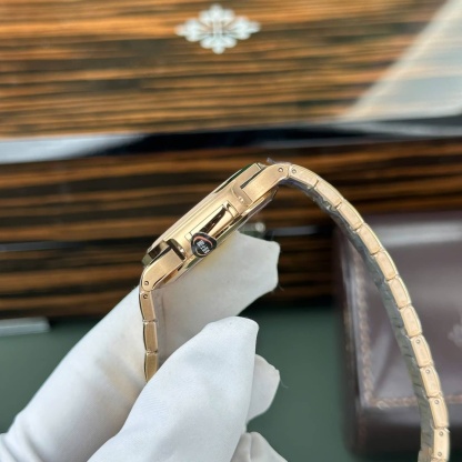 Patek Philippe Nautilus 7118/1R-010 Yellow Gold Golden Dial Best Replica 35.2mm