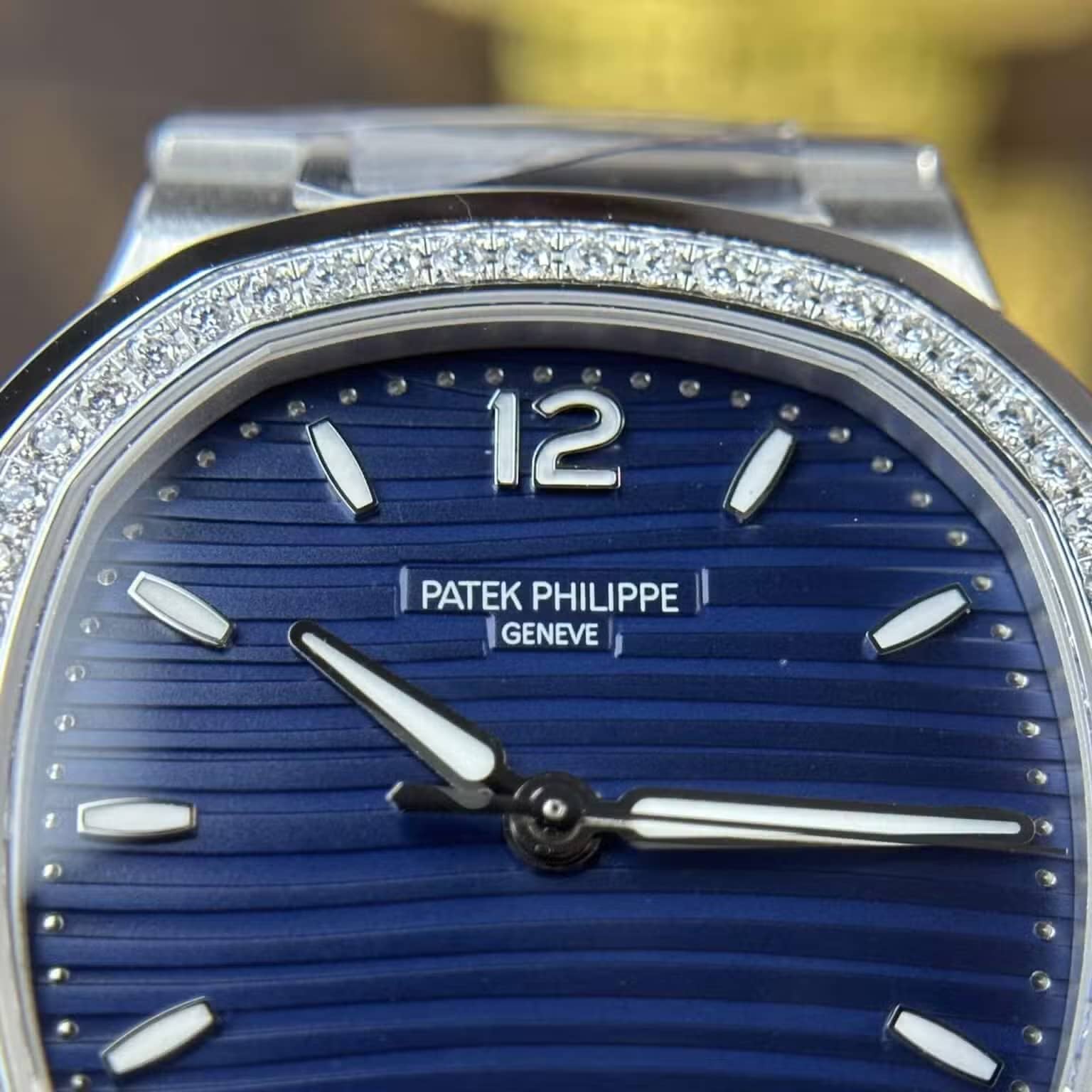 Patek Philippe Nautilus 71181200A-001 Blue Dial Diamond Bezel Best Replica 35.2mm