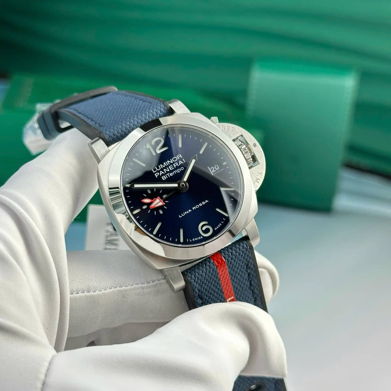 Panerai Luminor Quaranta BiTempo Luna Rossa PAM01404 Blue Dial Rubber Strap Best Replica VSF 40mm