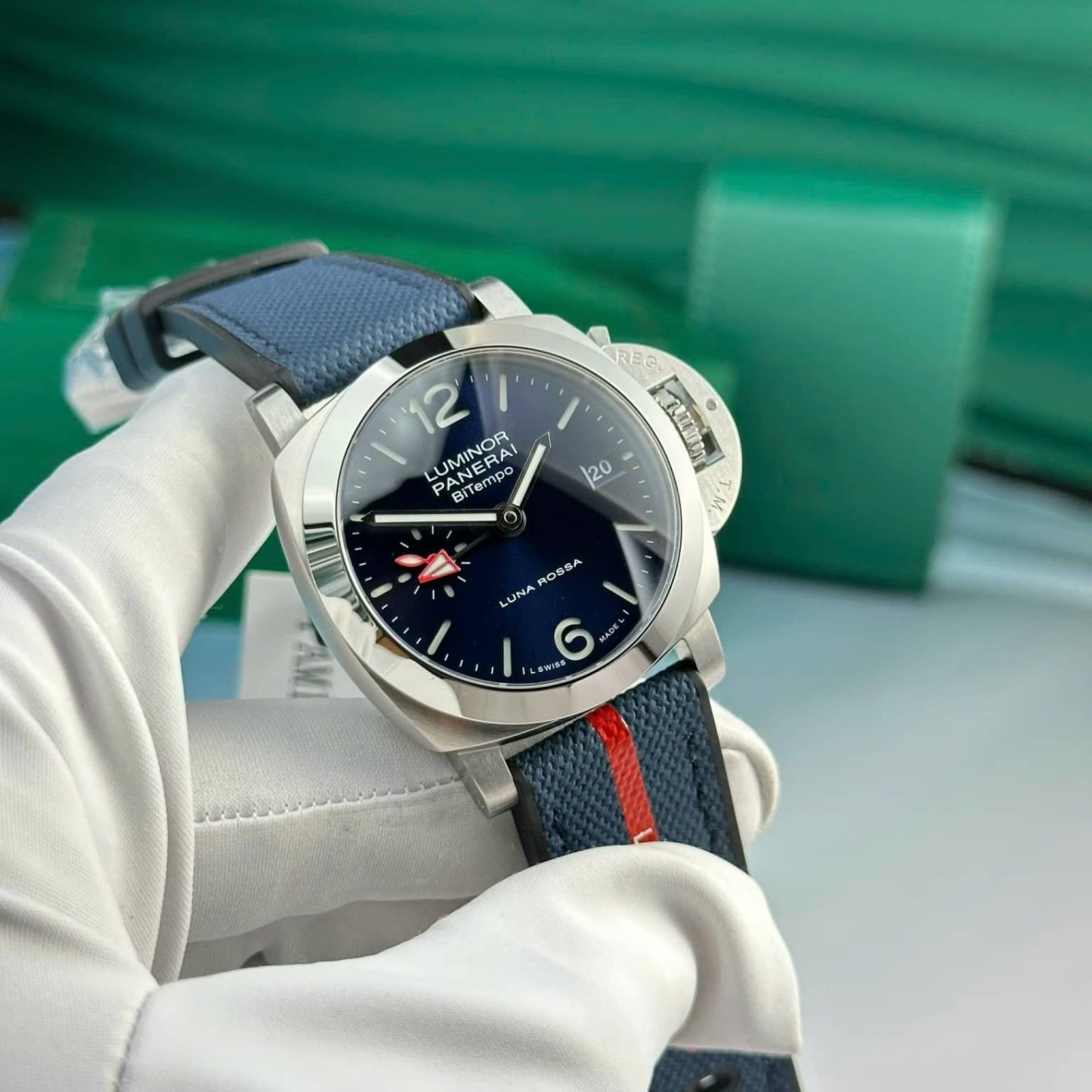 Panerai Luminor Quaranta BiTempo Luna Rossa PAM01404 Blue Dial Rubber Strap Best Replica VSF 40mm