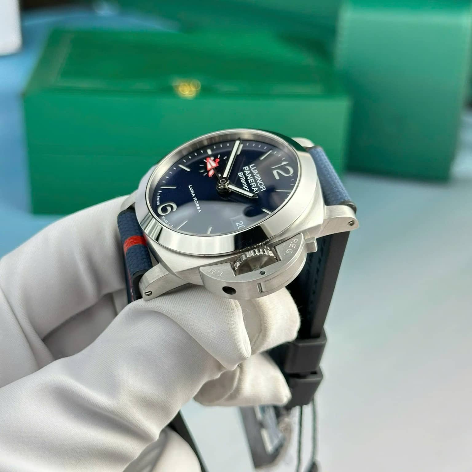 Panerai Luminor Quaranta BiTempo Luna Rossa PAM01404 Blue Dial Rubber Strap Best Replica VSF 40mm