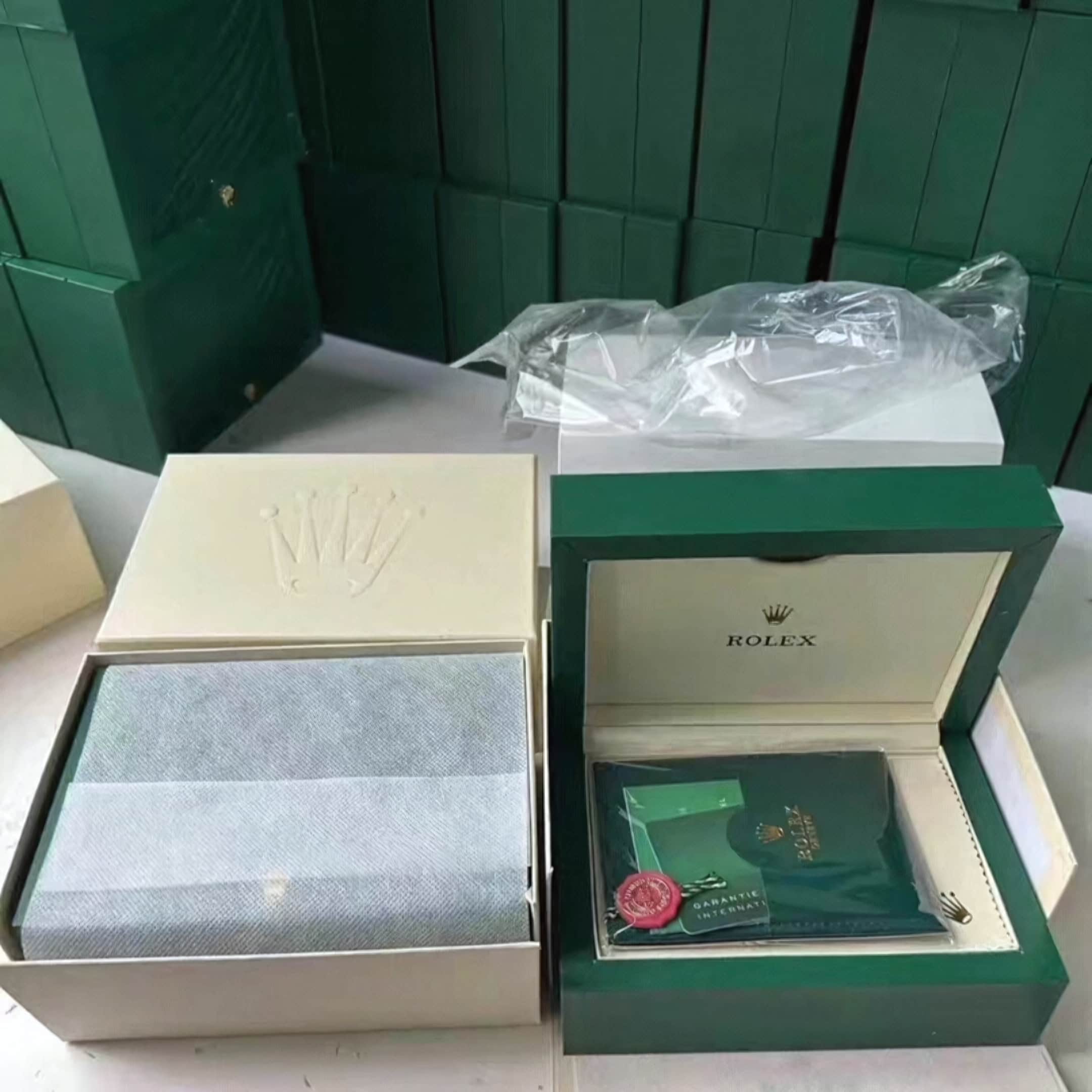 Rolex Series Boxset & Booklets & Papers/Cards