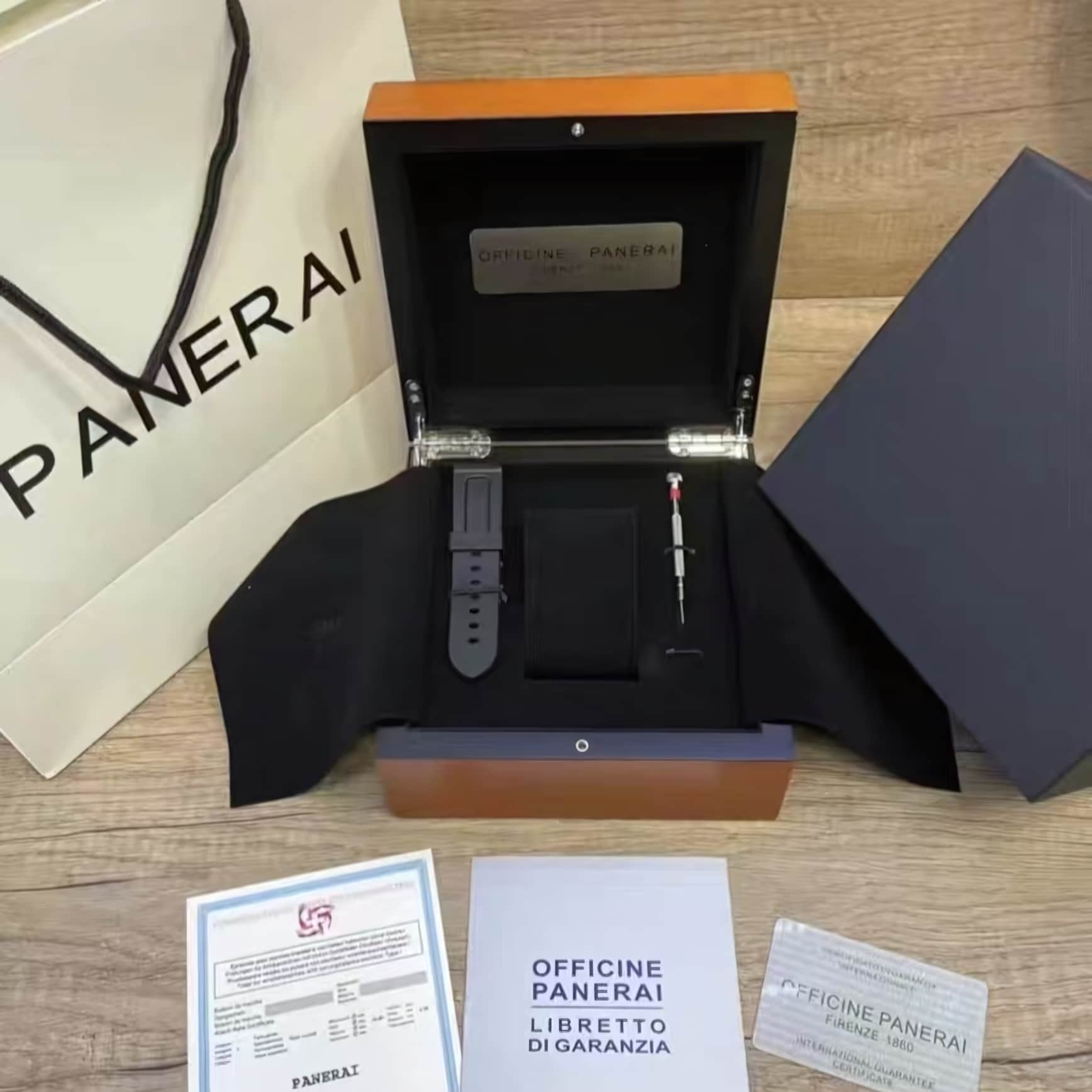 Panerai - Original Box Set