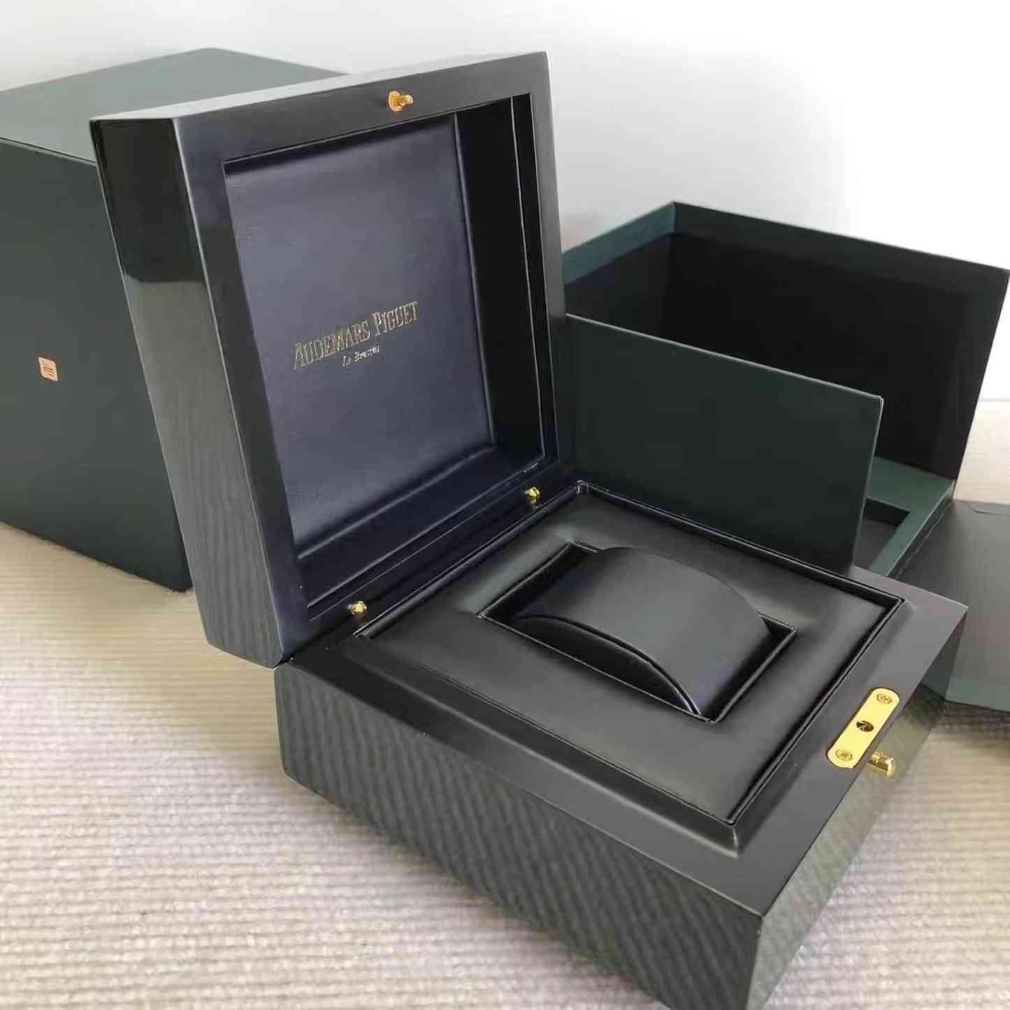 Audemars Piguet - AP Watch Box Original Wooden Boxset