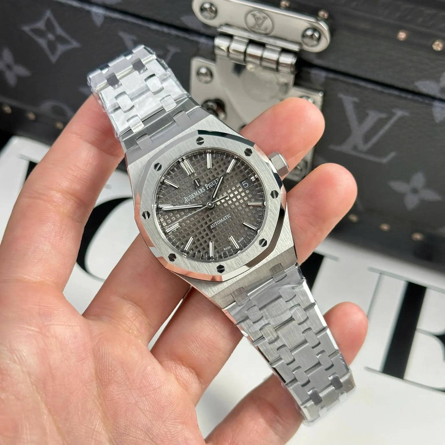 Audemars Piguet Royal Oak 15450ST Grey Dial Steel Bracelet Best Replica APS Factory 37mm