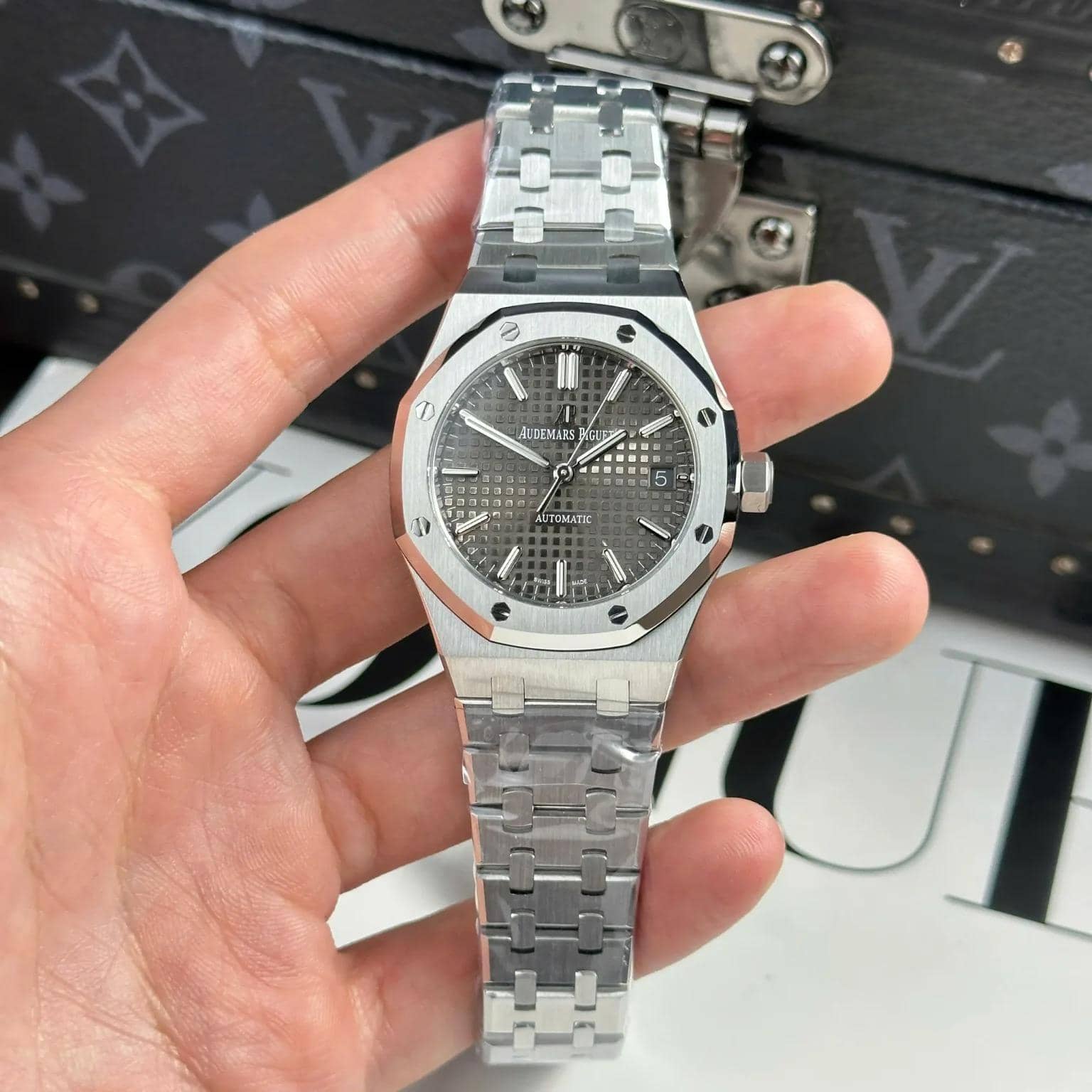 Audemars Piguet Royal Oak 15450ST Grey Dial Steel Bracelet Best Replica APS Factory 37mm