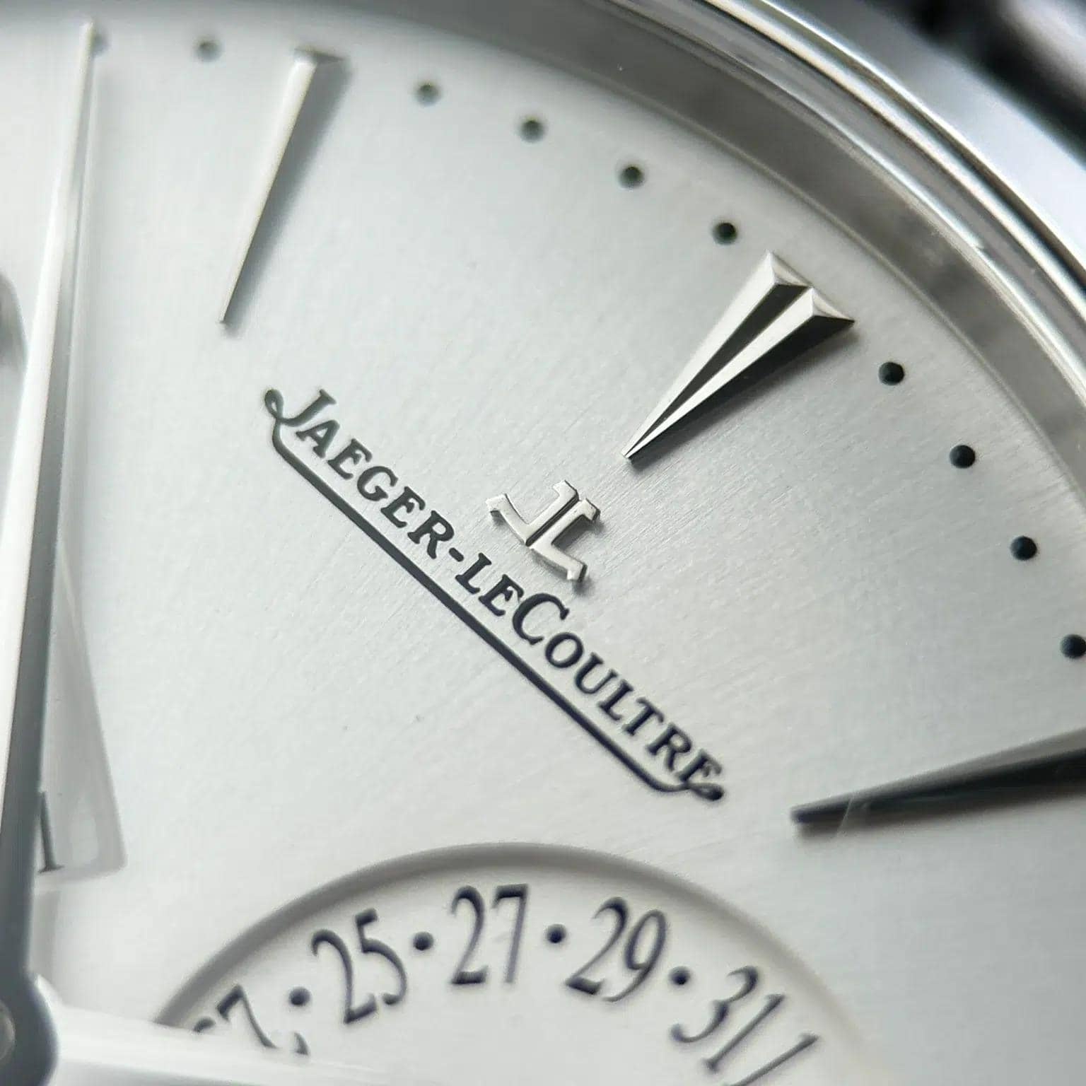 Jaeger Lecoultre Master Ultra Thin Power Reserve Q1378421 Silver Dial Leather Strap Best Replica APSF 39mm