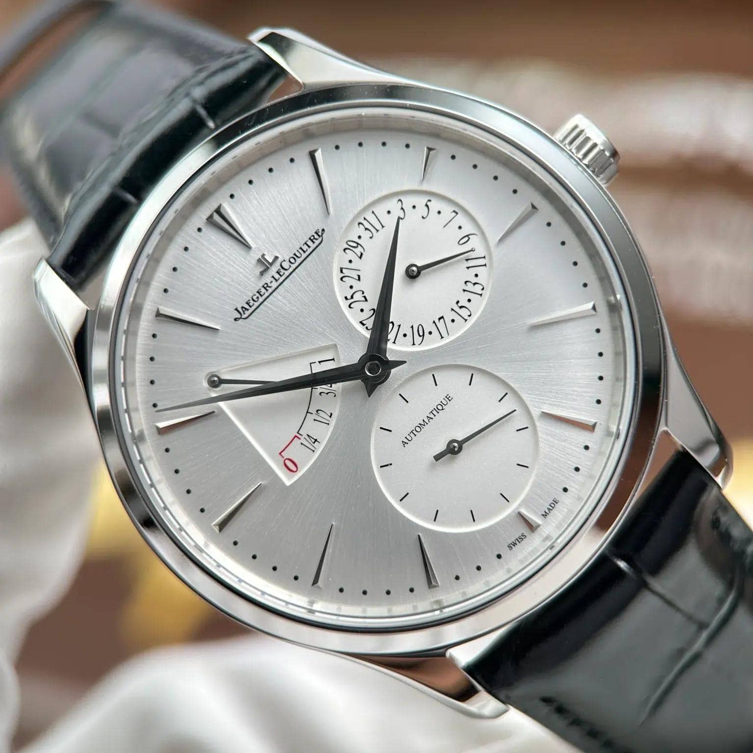 Jaeger Lecoultre Master Ultra Thin Power Reserve Q1378421 Silver Dial Leather Strap Best Replica APSF 39mm