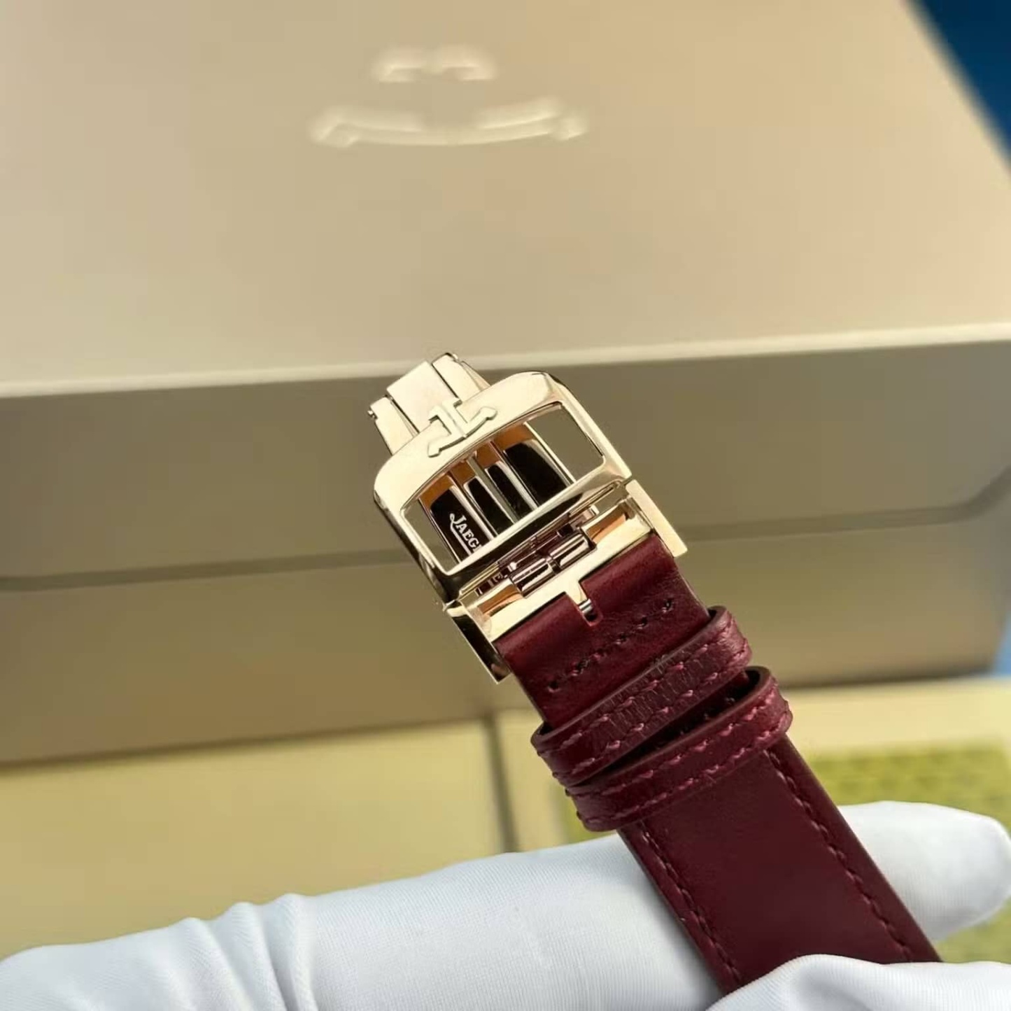 Jaeger LeCoultre Reverso Tribute Monoface Small Seconds Q713256J Rose Gold Wine-red Dial Best Replica MGF 45.6×27.4mm