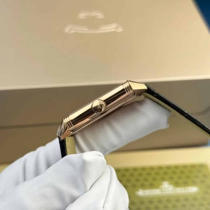 Jaeger LeCoultre Reverso Tribute Monoface Small Seconds Q7132521 Rose Gold Silver Dial Best Replica MGF 45.6×27.4mm