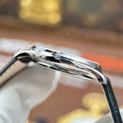 Jaeger Lecoultre Master Ultra Thin Power Reserve Q1378421 Silver Dial Leather Strap Best Replica APSF 39mm