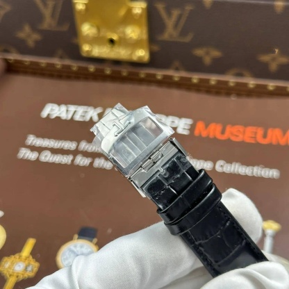 Jaeger Lecoultre Master Ultra Thin Power Reserve Q1378421 Silver Dial Leather Strap Best Replica APSF 39mm