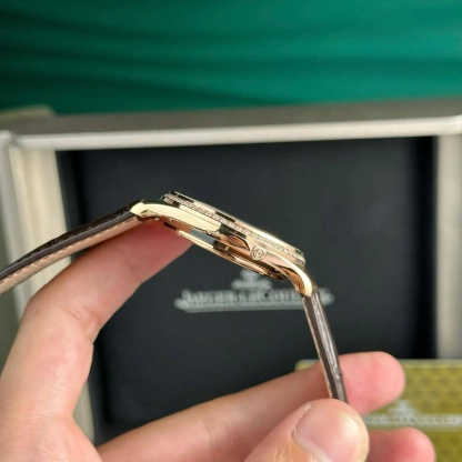 Jaeger-LeCoultre Master Ultra Thin Moon Q1362503 Rose Gold White Dial Diamond Bezel Best Replica APSF 39mm