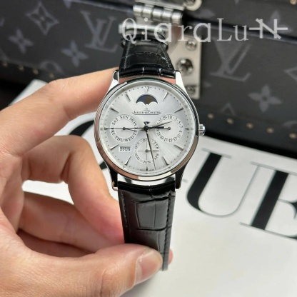 Jaeger LeCoultre Master Ultra Thin Perpetual Calendar 130842J Silver Dial Best Replica VR Factory 39mm