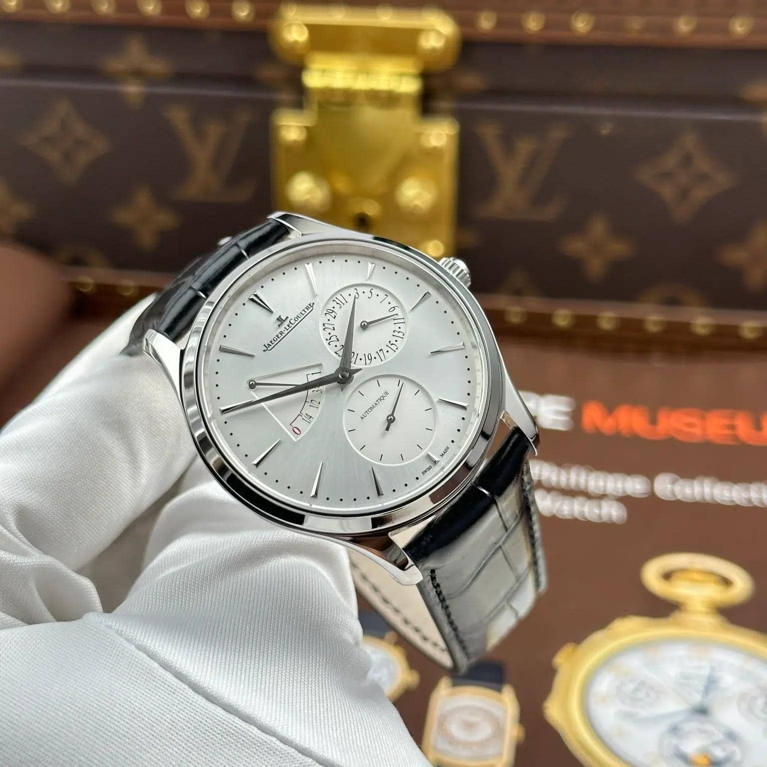 Jaeger Lecoultre Master Ultra Thin Power Reserve Q1378421 Silver Dial Leather Strap Best Replica APSF 39mm