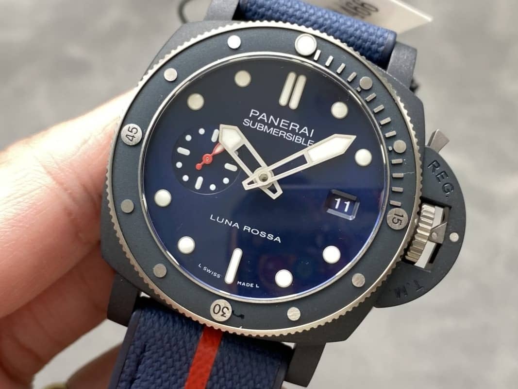 Panerai Submersible QuarantaQuattro Luna Rossa Ti-Ceramitech PAM1466 Blue Dial 11 Best Replica VSF 44mm