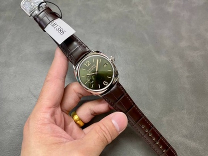 Panerai Radiomir Quaranta PAM1386 Green Dial Leather Strap 11 Best Replica VSF 40mm