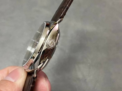 Panerai Radiomir Quaranta PAM1386 Green Dial Leather Strap 11 Best Replica VSF 40mm