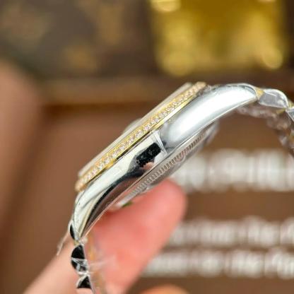Rolex Datejust 126283RBR Two Tone Yellow Gold Fluted-Motif Diamond Dial Diamond Bezel Jubilee 11 Best Replica VSF 36mm